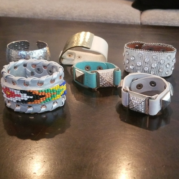 Please read!! Cuff bracelets - Picture 2 of 6